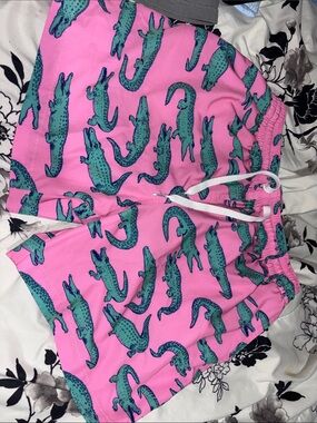 chubbies Pink Swim Trunks with Green Alligator Print
